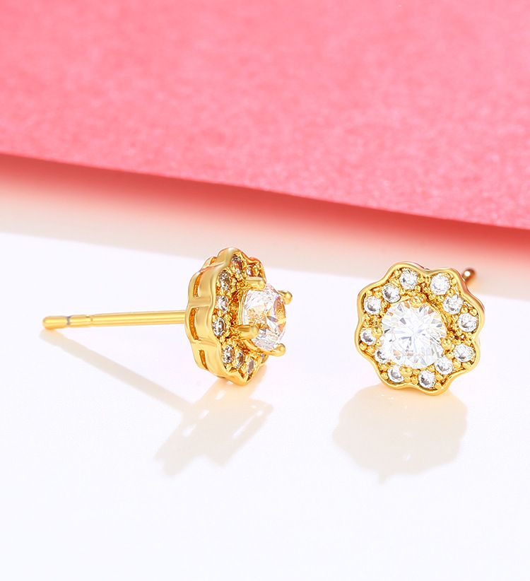 Boucles d'oreilles en pierres précieuses artificielles incrustées de tempérament rétro pour femmes, accessoires de boucles d'oreilles en fleurs de luxe légères à la mode_voghion.com