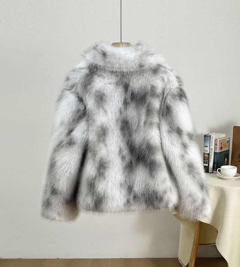 Damenbekleidung Beliebte Kunstpelz Großes Revers Damenoberteile Großes Fell Warmes Temperament Prominenter Lockerer Mantel_voghion.com