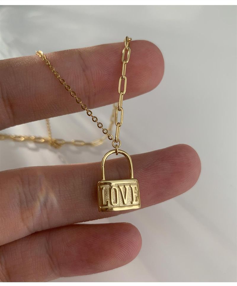 LOVE Lock Necklace Women's Instagram Does Not Fade, Simple Personalized Design Feeling Small, Cold and Trendy Style,_voghion.com