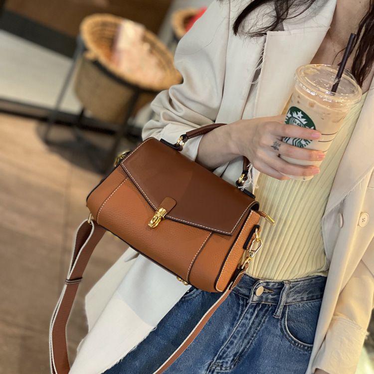 Doctor Bag Small Bag Women Summer New Leather Women's Bag Messenger Bag Fashion Casual Cowhide Shoulder Bag Small Square Bag_voghion.com
