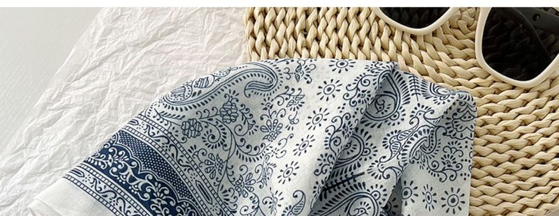 Decorazione da viaggio per donna in cotone e lino quadrato con fiori di anacardi, abbinata a una piccola sciarpa multifunzionale per capelli e borsa_voghion.com