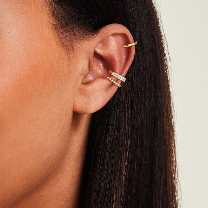Personalized Ins Niche Design High End Light Luxury Style Inlaid Zircon Twisted Ear Clip Ladies Earrings Set_voghion.com