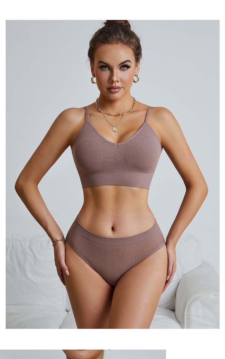 Women's Intimates Sexy Small Breasts Push Up Bottoming Beautiful Back Vest Seamless Large Size Padded Bra Set_voghion.com