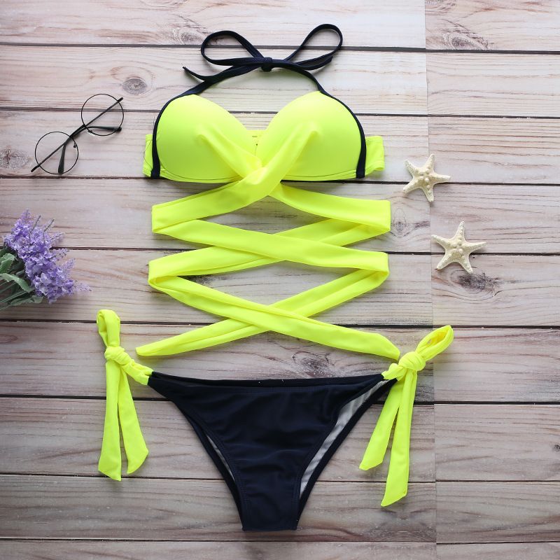 Traje de baño Bikini con parte superior cruzada Traje de baño de talla grande color caramelo_voghion.com