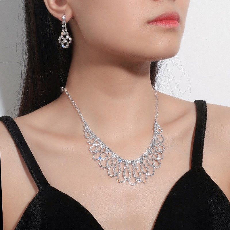 Orecchini da sposa versatili con fiocco cavo di alta qualità, set di due pezzi con collana di strass coreana_voghion.com