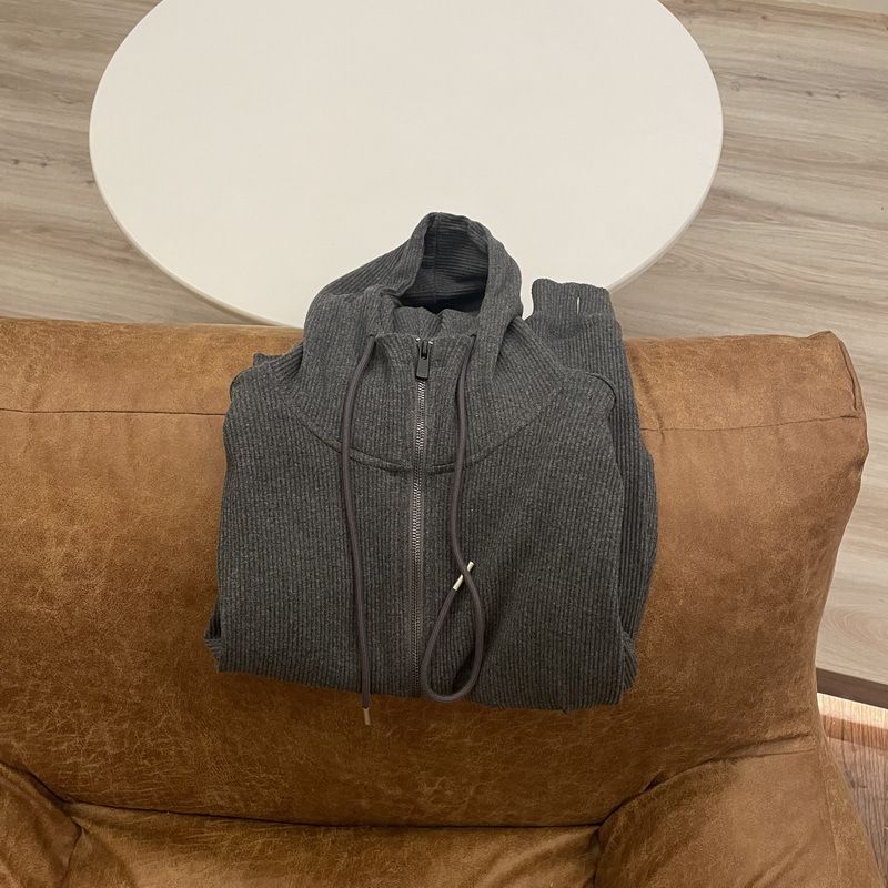 Felpa con cappuccio corta dimagrante con cerniera e motivo a strisce nere e grigie, stile americano/autunno_voghion.com