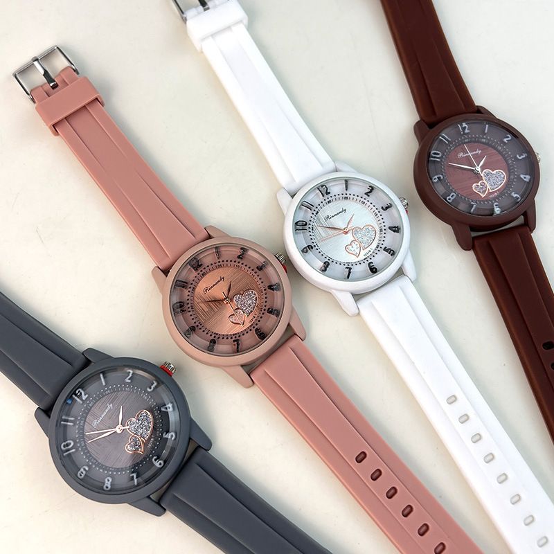 Orologio da donna al quarzo con cinturino in silicone, stile vintage, con scala digitale semplice e cuore, ideale per lavoro quotidiano, compleanno, anniversario, regalo di San Valentino_voghion.com