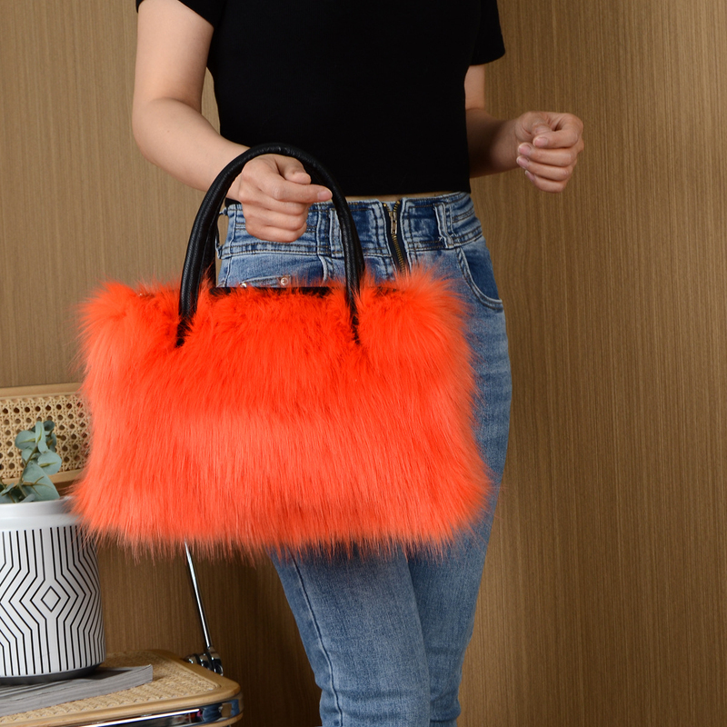 Handbag Plush Bag Plush Handbag Large Capacity Tote Bag_voghion.com