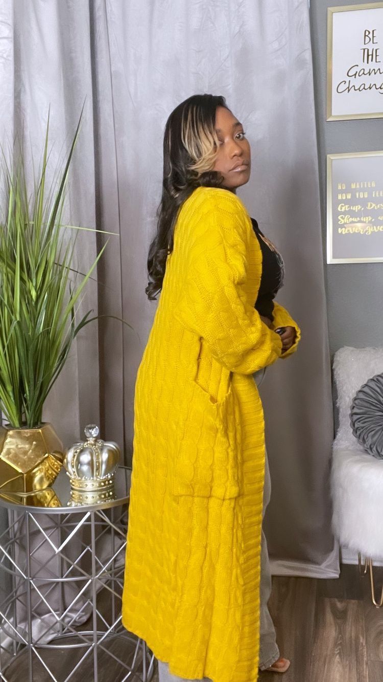 Damenbekleidung Locker gestrickte Strickjacke, gemütliche, übergroße Strickjacke mit Taschen, langer Zopfmuster-Pullovermantel, lockerer Boho-Chic, offene Vorderseite_voghion.com