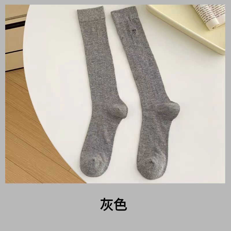Ballet Women's Calf Thin Korean Style Mesh Breathable Embroidered Bow Summer Mid-Length Socks_voghion.com