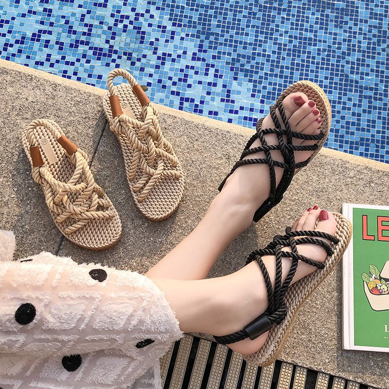 2025 Summer New Korean Flat Bottom Rope Cross Strap Women's Shoes Open Toed Casual Beach Sandals_voghion.com