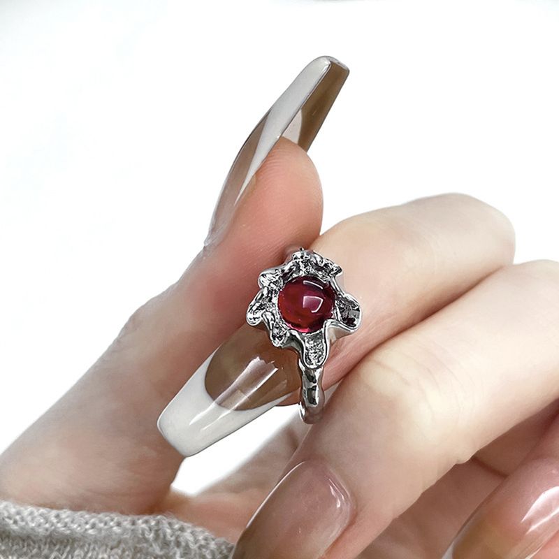 Mode unregelmäßigen Edelstein ästhetischen Mädchen roten Stein Frauen Flüssigkeit hohlen Ring Vintage-Schmuck-Accessoires_voghion.com