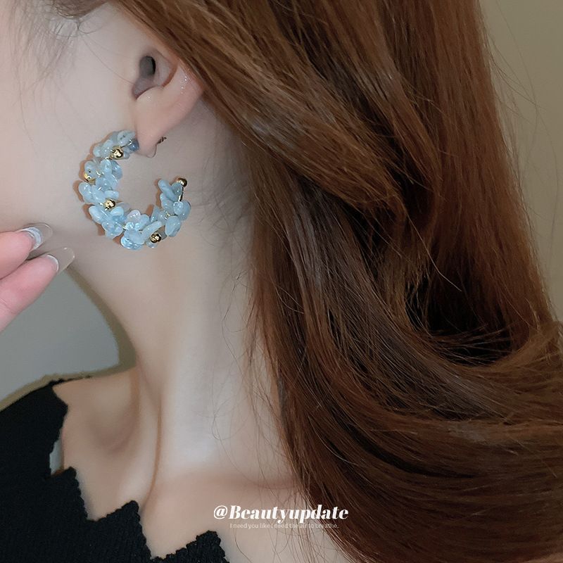 Silver Needle Fresh Aquamarine Beaded Beach Vacation Salt Flake French Style Personality High-end Earrings_voghion.com