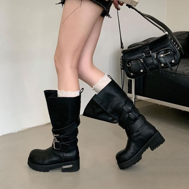 Women Boxing Boots 2025 Autumn Winter New Dark Style Belt Buckle Motorcycle Boxing Thick Sole Mid-Calf Riding Boots For Women_voghion.com
