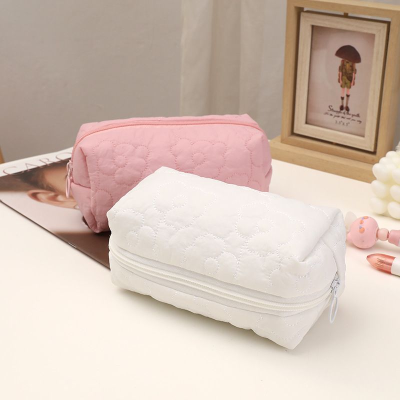 ins estilo bolsa de cosméticos de alta aparência feminina grande capacidade portátil nova bolsa de armazenamento de cosméticos de viagem requintada bolsa de lavagem_voghion.com