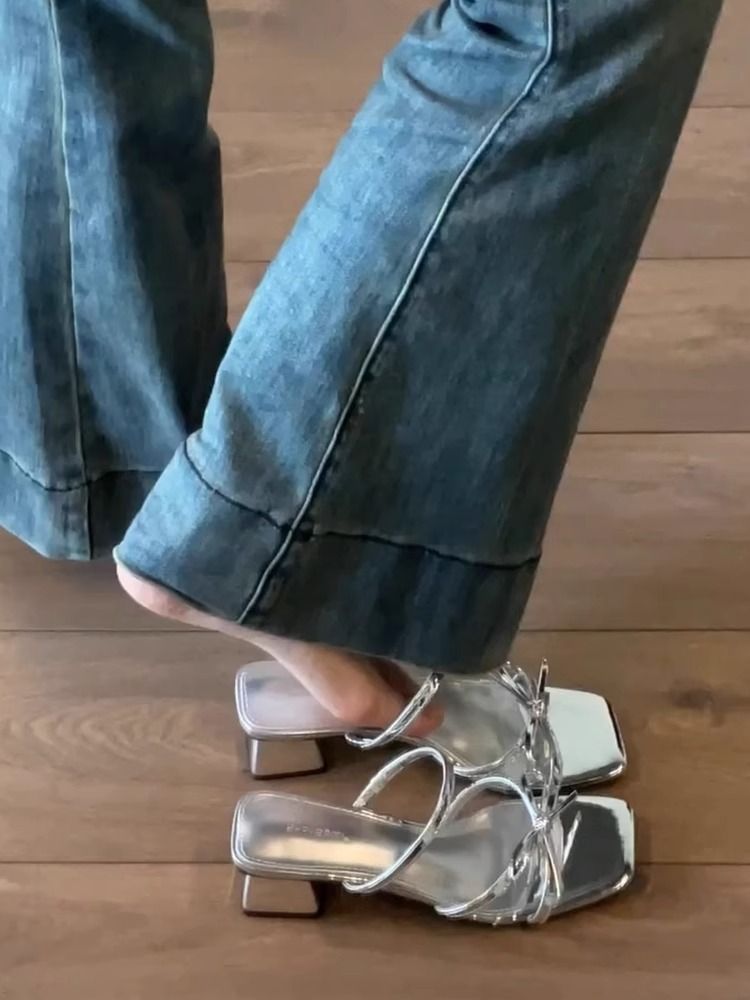 French Fashion Bowknot Short Heel Women's Sandals Casual Exquisite Temperament Generous_voghion.com