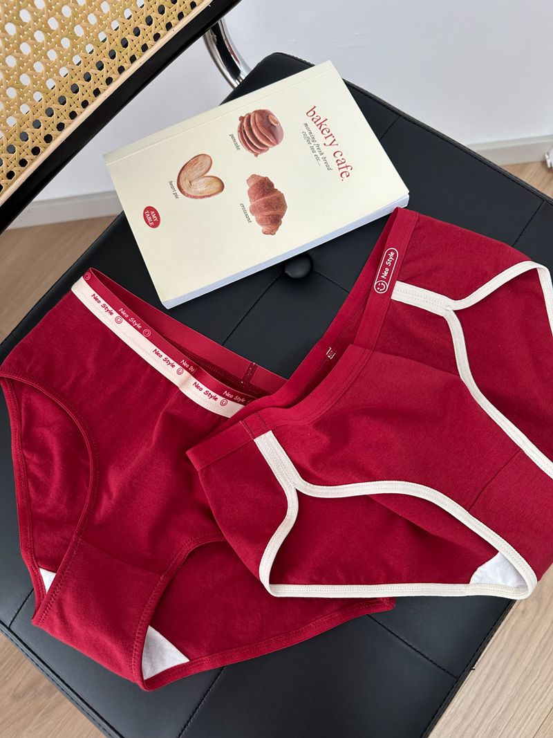 Intimates för kvinnor Tunga Benmingnian bomullsunderkläder kan matchas med par 5a Antibakteriellt grenvinröd körsbärsröd medellång midja_voghion.com