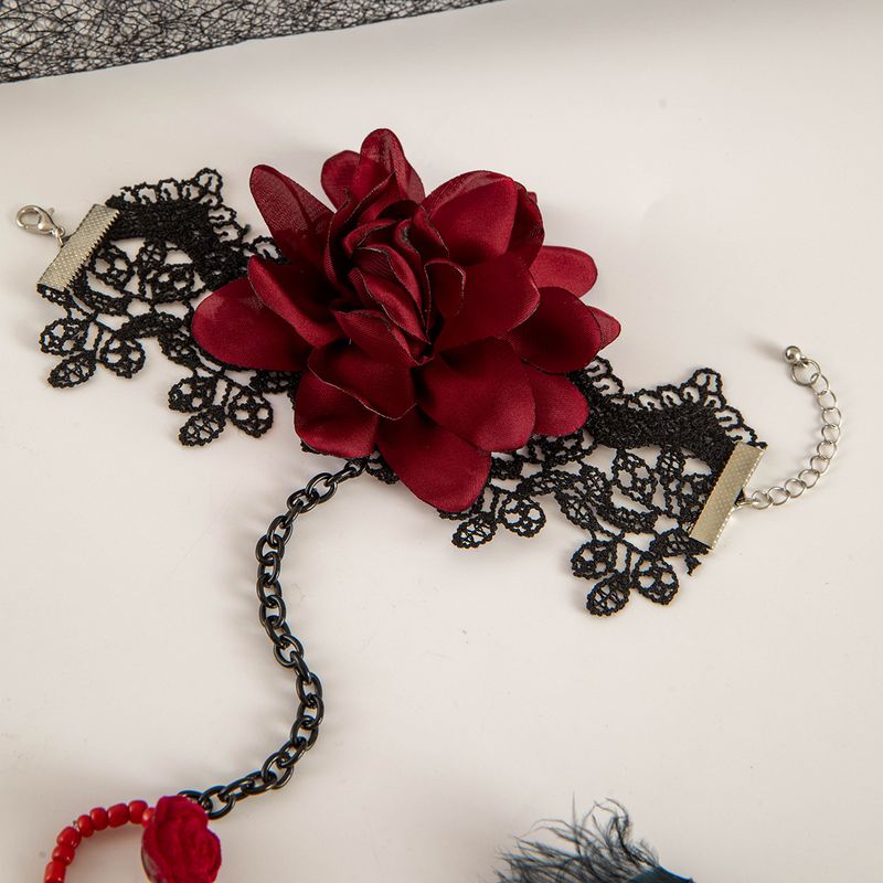Collana con ciondolo a forma di rosa grande in stile gotico per Halloween, dolce, fresca, sexy e versatile, per le donne_voghion.com