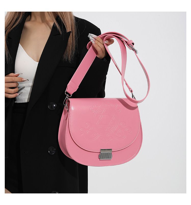 Borsa a tracolla alla moda con fibbia ascellare casual versatile texture popolare Saddle da donna 2024_voghion.com