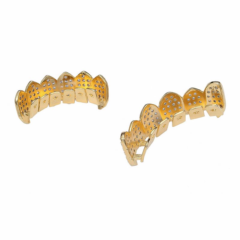 bretelle hip hop, bretelle dorate, zanne da vampiro, denti in oro con micro intarsi in zircone, bretelle decorative alla moda_voghion.com