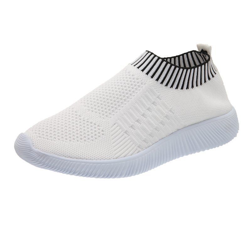 In magazzino transfrontaliero nuovo caldo vendita commercio estero Flyknit traspirante leggero scarpe sportive casual punta tonda più taglia 44 scarpe singole da donna_voghion.com