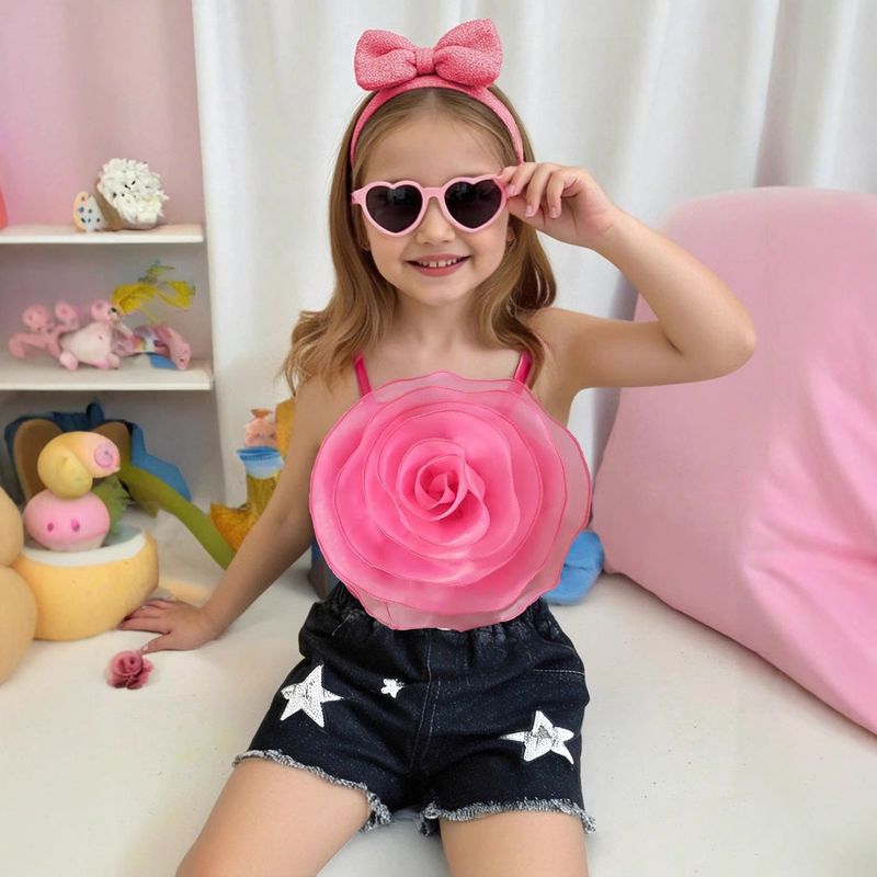 Traje de dos piezas con falda vaquera y top con tirantes y estampado de flores tridimensionales para niñas, estilo veraniego_voghion.com