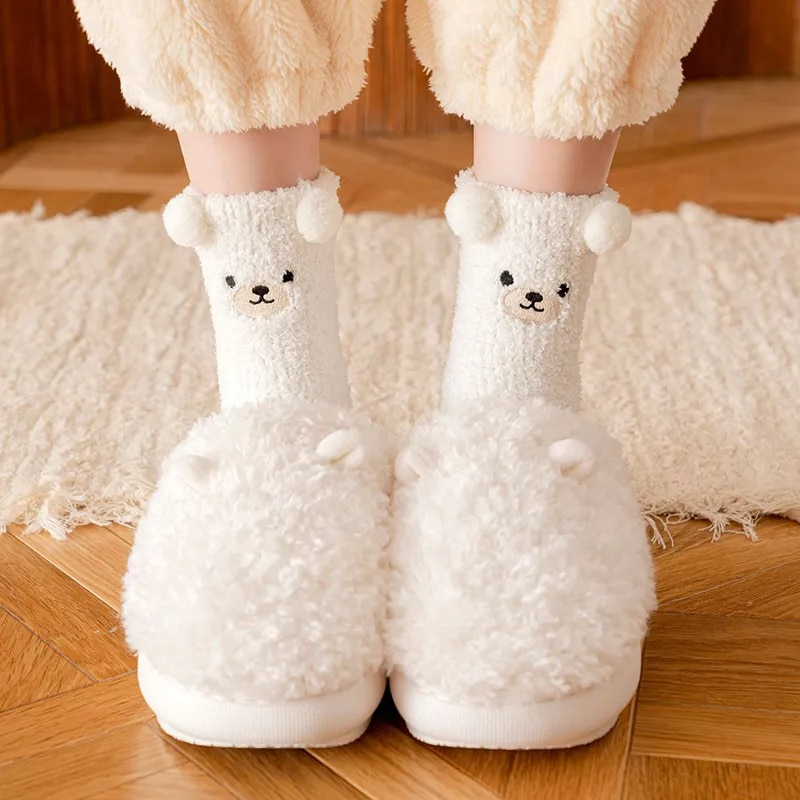 Calcetines abrigados y esponjosos de invierno para mujer, calcetines para dormir en el suelo del hogar, oso Kawaii 3D, lindo Animal, calcetines gruesos de lana, moda japonesa_voghion.com