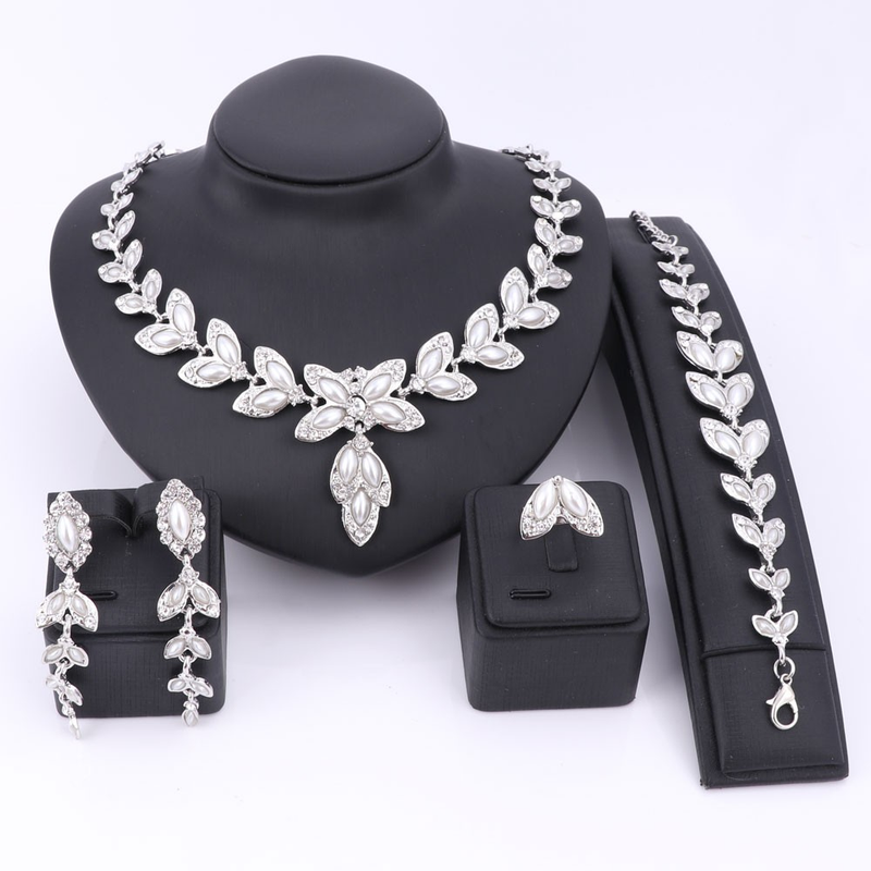 Handgemaakte Gouden Kleur Kristallen Sieraden Mode Bruiloft Afrikaanse Kostuum Ketting Oorbel Armband Ring Sieraden Sets_voghion.com