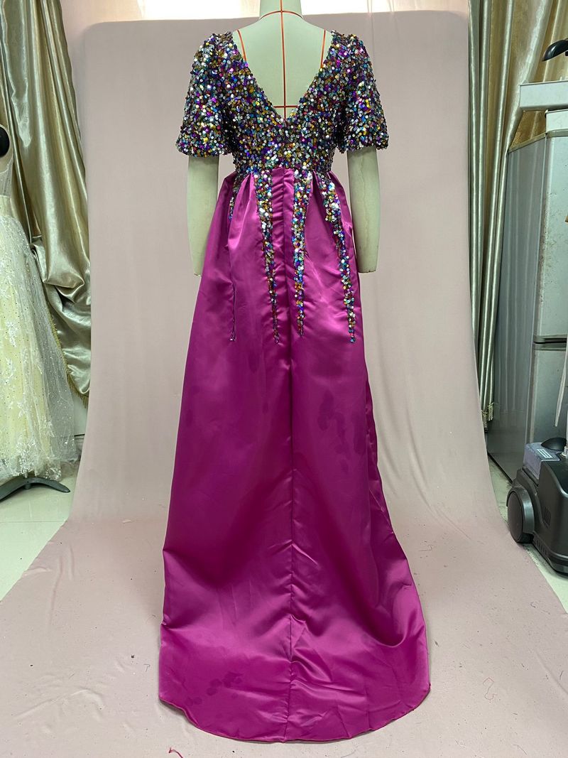 2024 Nuovo abito da donna con paillettes, grande orlo, spacco, scollo a V, abito da sera da banchetto_voghion.com