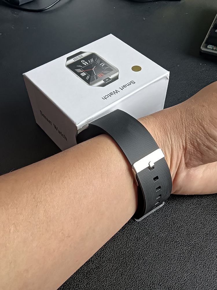 Q18 akıllı saat SIM Kartlı Bluetooth Çağrı Bağlantılı Kadın Kol Saati Erkekler Spor Pedometre Saat Smartwatch Whatsapp_voghion.com