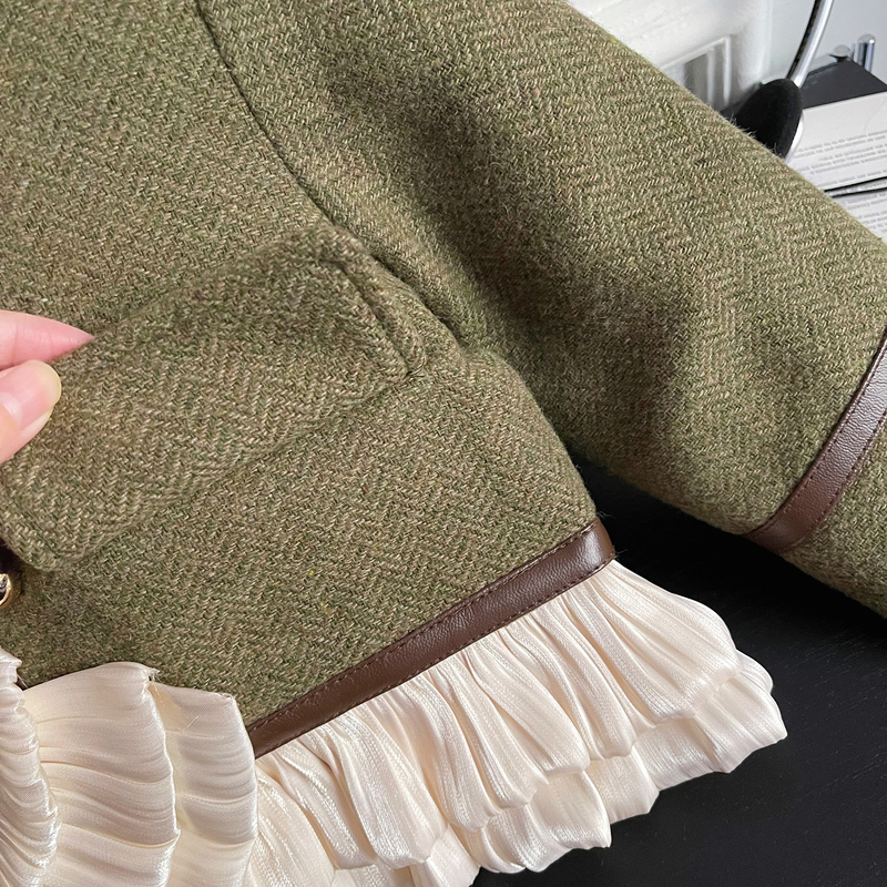 Ensemble de parfum vert pour filles, nouvelle édition coréenne d'hiver 2023, vêtements deux pièces pour enfants, tempérament de bébé, diffusion en direct_voghion.com