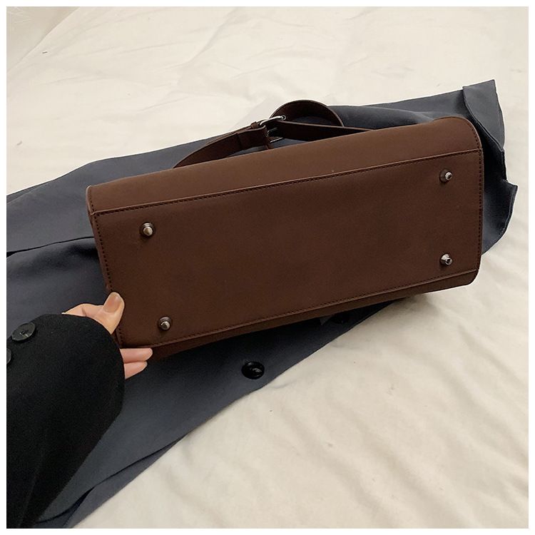 Women's Bags Large Capacity Tote Bag Niche Shoulder Messenger Bag_voghion.com