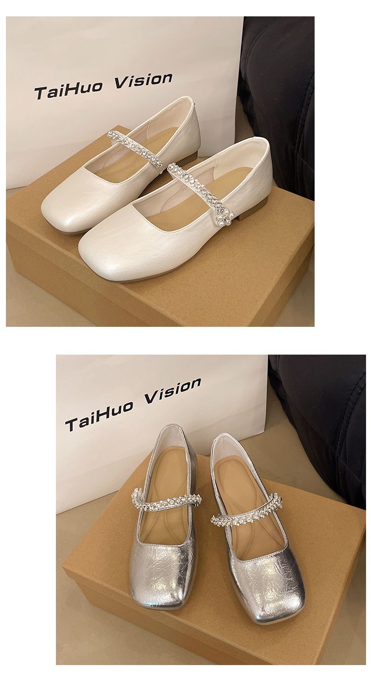 Französische silberne Einzelschuhe, der Sommerrock der Damen ist wunderschön, der flache Boden ist nicht müde, Mary Jane kleine Lederschuhe am Abend_voghion.com