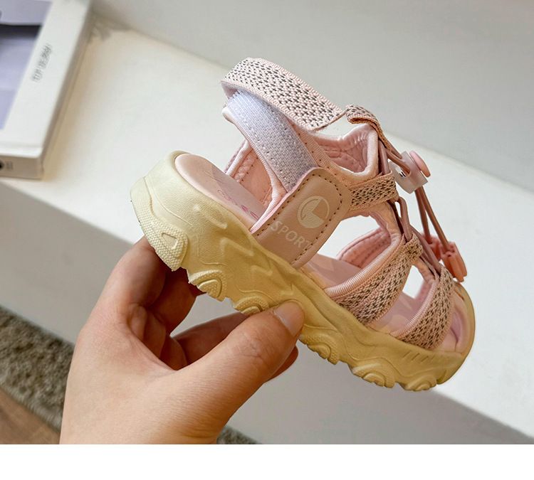 Kindersportsandalen 2024 Sommer Neue Jungen Mädchen Stirnband Hohl Baby Strandschuhe Weiche Sohle Flut_voghion.com