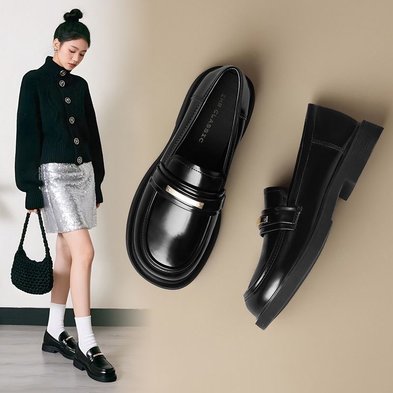ZHR Fashion Simple Flat Loafers 2025 New Lightweight Versatile Elegant Commuting Leather Shoes_voghion.com