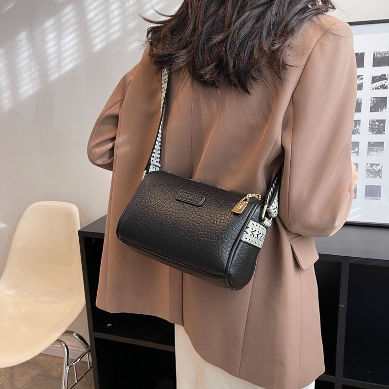 Borsa a tracolla versatile di alta qualità, casual e di alta qualità, con tracolla larga, per donne, nuova nicchia, alla moda e semplice, 2025_voghion.com