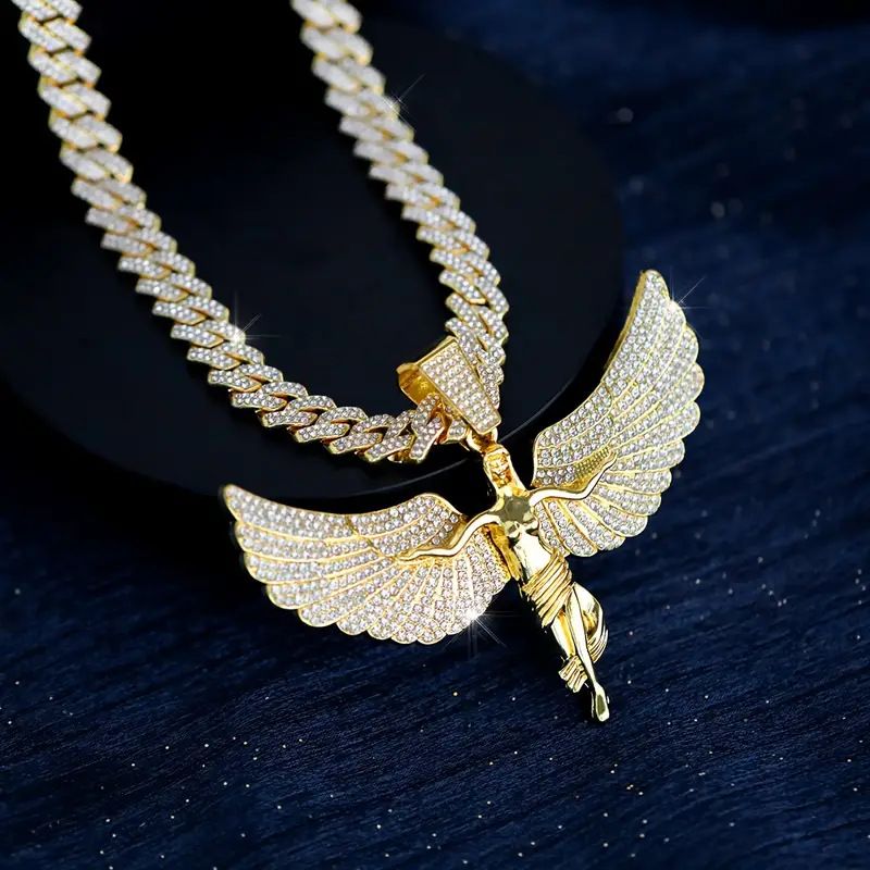Light Luxury Full Diamond Angel Wings Zinc Alloy Large Pendant Personality Hip-Hop Style Rap Simple Unisex Necklace_voghion.com