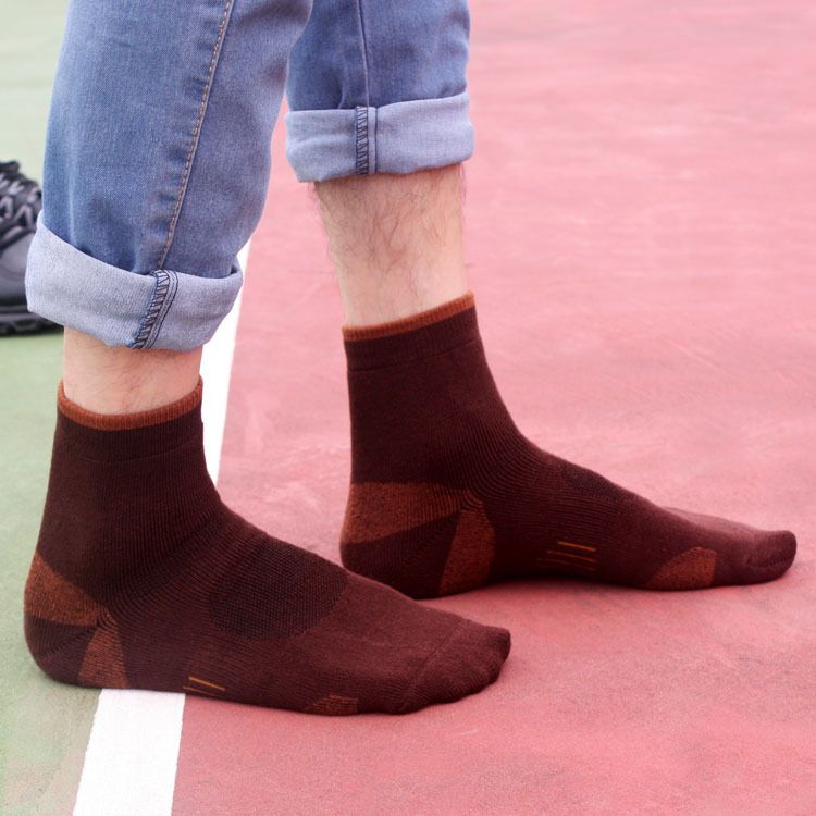 2025d Towel Men Autumn Mid-Calf Cotton Sports New Men's Winter Ski Socks_voghion.com