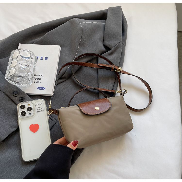 2024 New Nylon Dumpling Bun for Female Niche, Dragon Mini Xiang Splicing Handbag, Premium Single Shoulder Crossbody Bag_voghion.com