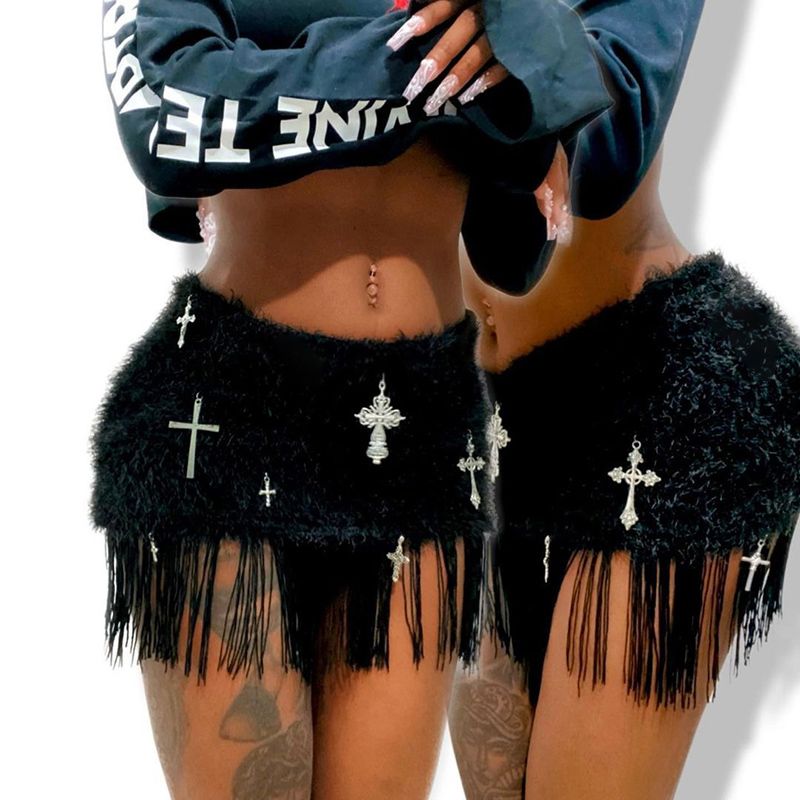 szexi, divatos, keresztbe nyomtatott, bojtos, szőrös szoknyák, női, dögös lányoknak, szexi, magas derekú, csípőre tekert, 2010-es évjáratú mini alsó, csípőnadrág_voghion.com