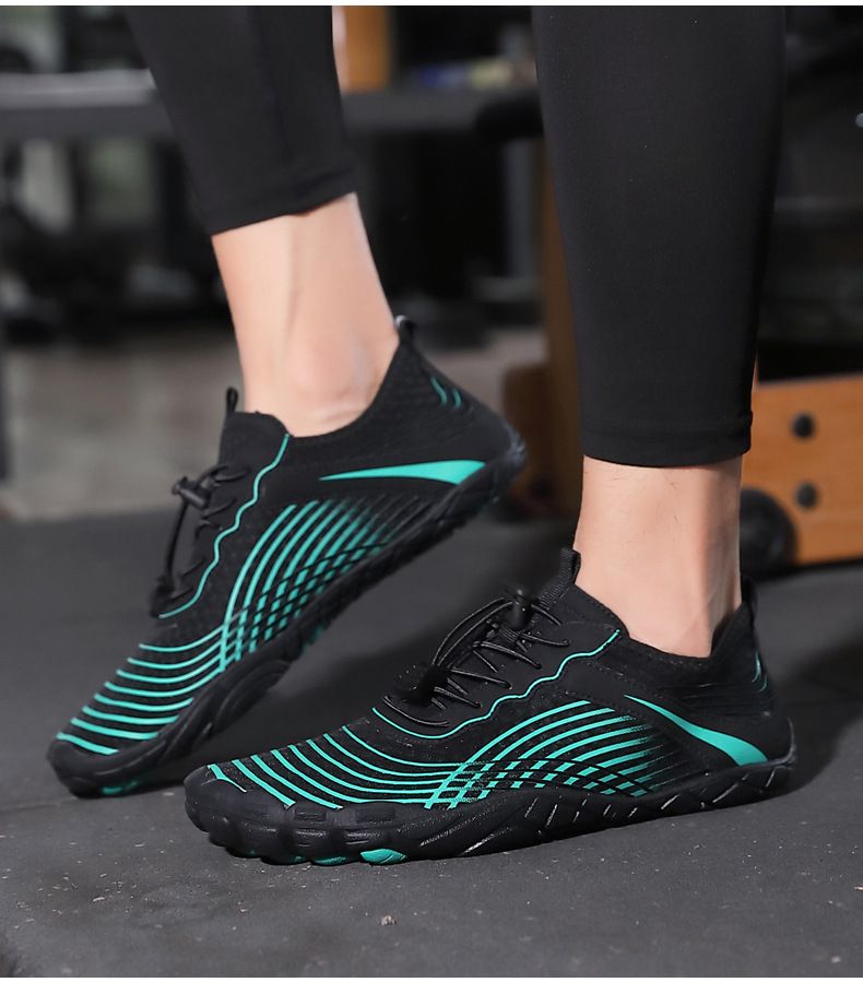 Nuove scarpe da nuoto Scarpe da spiaggia per esterni Scarpe da acqua per coppie Scarpe ad asciugatura rapida a piedi nudi Scarpe da acqua per lo snorkeling Scarpe da trampolino_voghion.com
