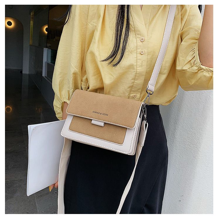 Borsa quadrata piccola smerigliata da donna 2025 con spallacci larghi, borsa a tracolla monospalla alla moda e versatile_voghion.com