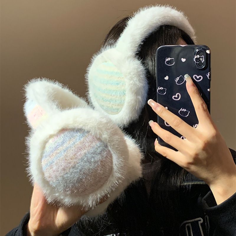 Donne in maglia di peluche colorate nell'autunno inverno 2024, paraorecchie spessi e caldi in stile coreano per il ciclismo e il freddo_voghion.com