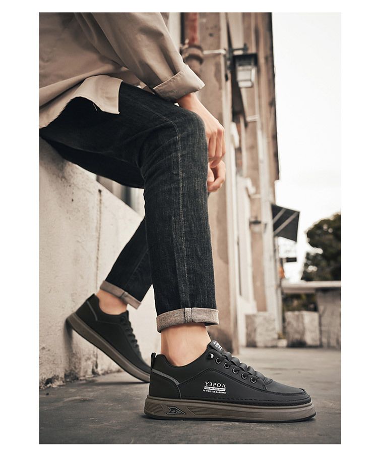 Frühling Neue atmungsaktive weiße Lederschuhe für Herren Trendy Vielseitige Outdoor-Casual-Sneakers mit dicken Sohlen für Herren_voghion.com