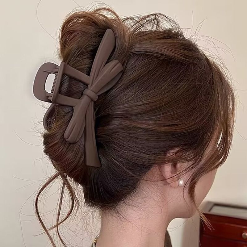 New frosted high grade bow tie matte clip large simple shark clip back of the head Maillard style hairpin_voghion.com