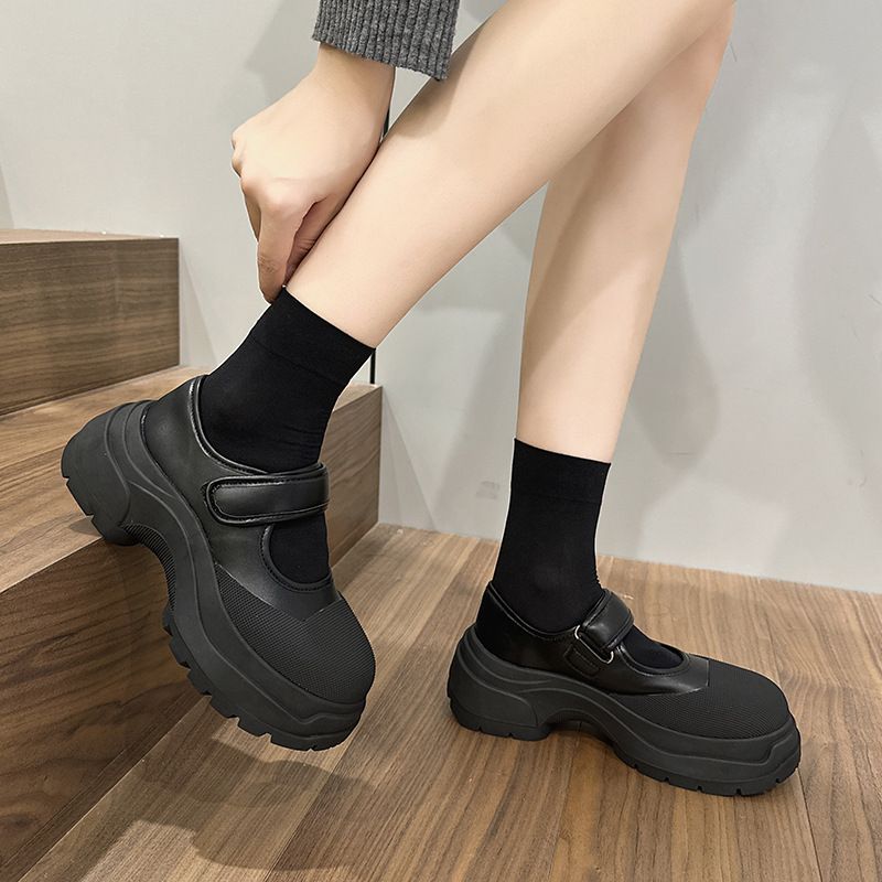 French Mary Jane 2023 Neue Sommerabend-Plattform-Einzelschuhe mit dicker Sohle, Loafer für Damen mit Schnallendesign_voghion.com
