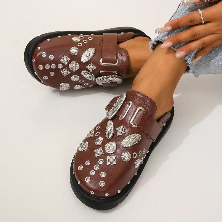 Women's Shoes Retro Half Slippers Thick Soled Rivet One Strap Outer Wear Flat Soled Mules_voghion.com