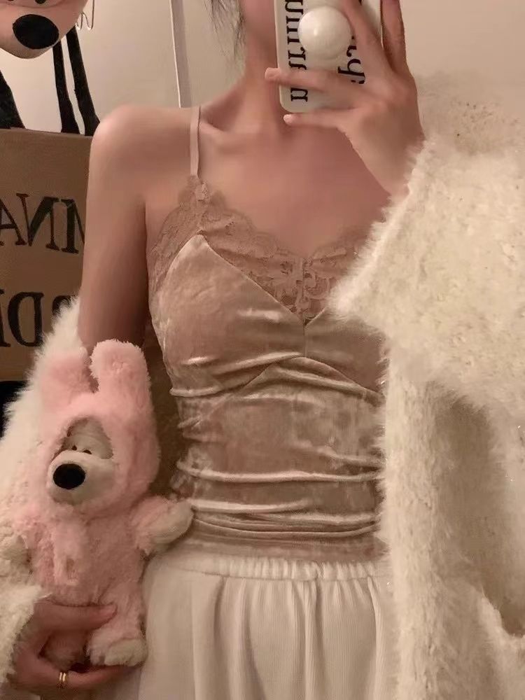 White Lace Patchwork Veet Spaghetti Straps Vest Women's Autumn And Winter Inner Wear Back Shaping Padded Underwear Basic_voghion.com