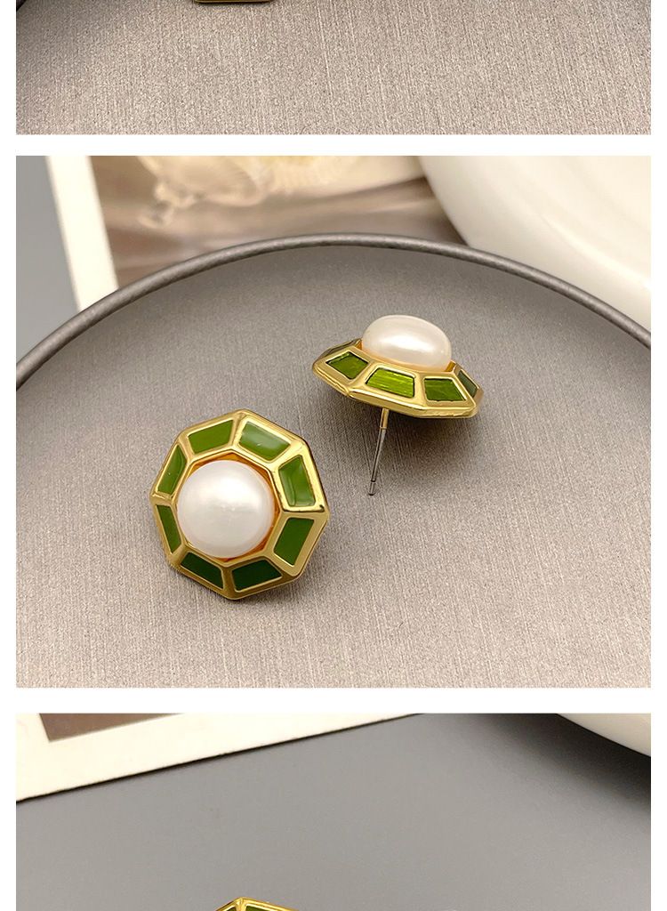 Versione coreana degli orecchini in smalto con perle d'acqua dolce Xiaoxiangfeng, senso del design di nicchia, orecchio dal temperamento personalizzato_voghion.com