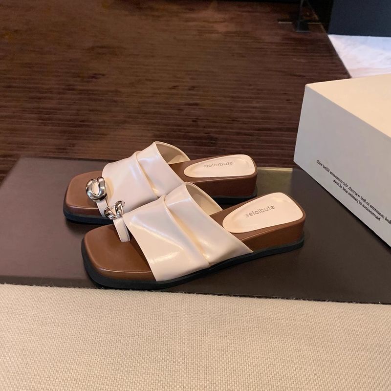 Sandali con zeppa larghi e plissettati in pelle di vacchetta, con fibbia in metallo francese, per donna, estivi, con suola spessa, slip-on_voghion.com